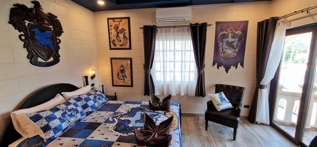 Potterland Luxury Pool Villa Pattaya Walking Street 6 Bedrooms ภายนอก รูปภาพ