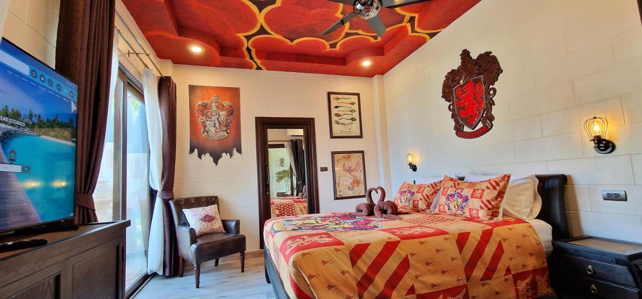 Potterland Luxury Pool Villa Pattaya Walking Street 6 Bedrooms ภายนอก รูปภาพ